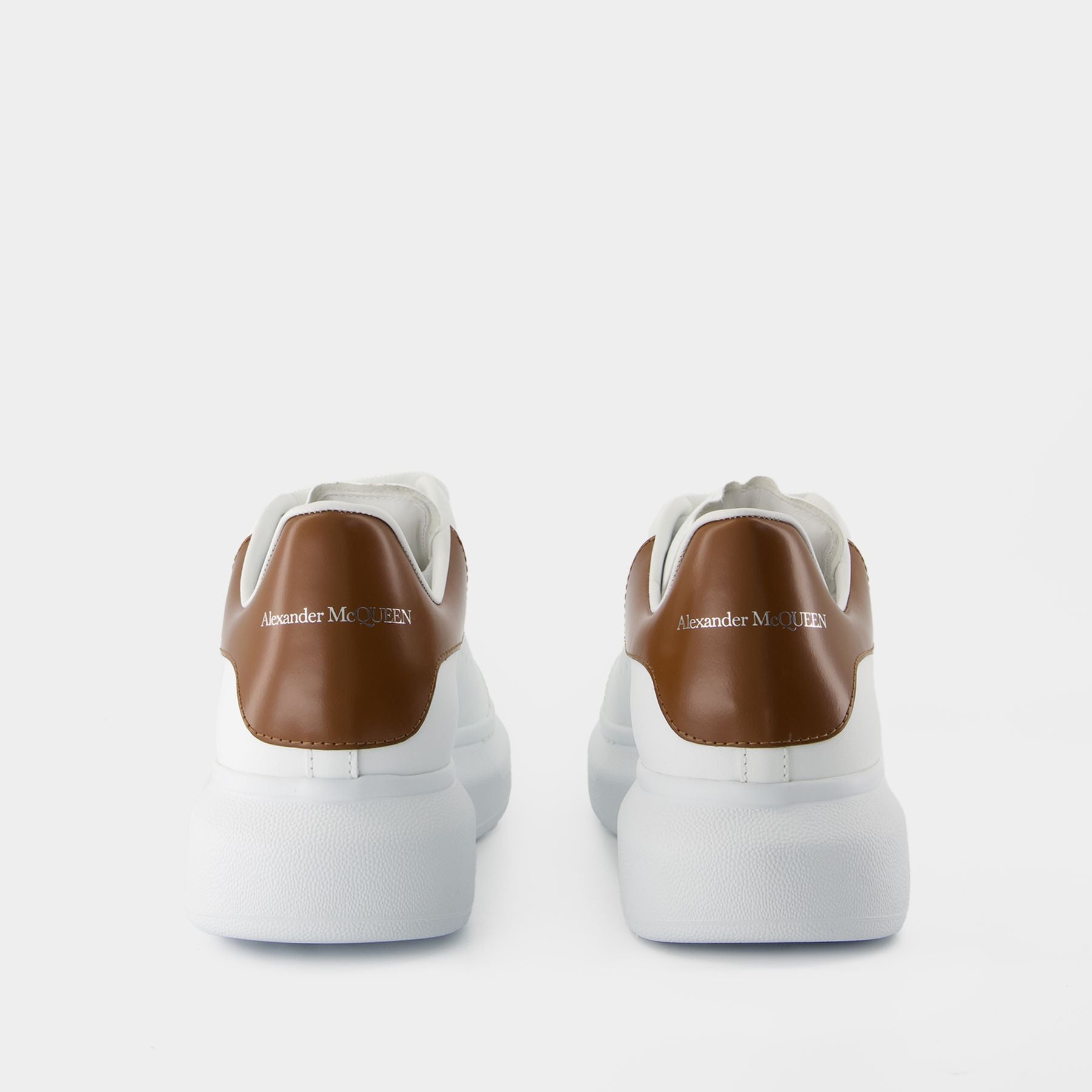 Sneakers Oversized - Alexander McQueen - Leather - White